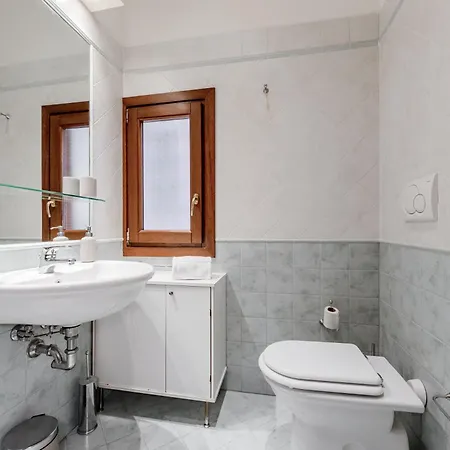 公寓 Elegant 7 Minutes From Piazza San Marco! 威尼斯